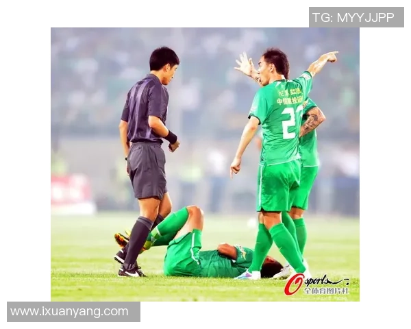 2006年鲁能与国安激战回顾球迷心中难忘的经典对决